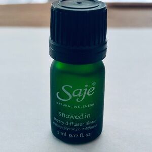 Saje Snowed In 5ml Merry Diffuser Blend, NWT
